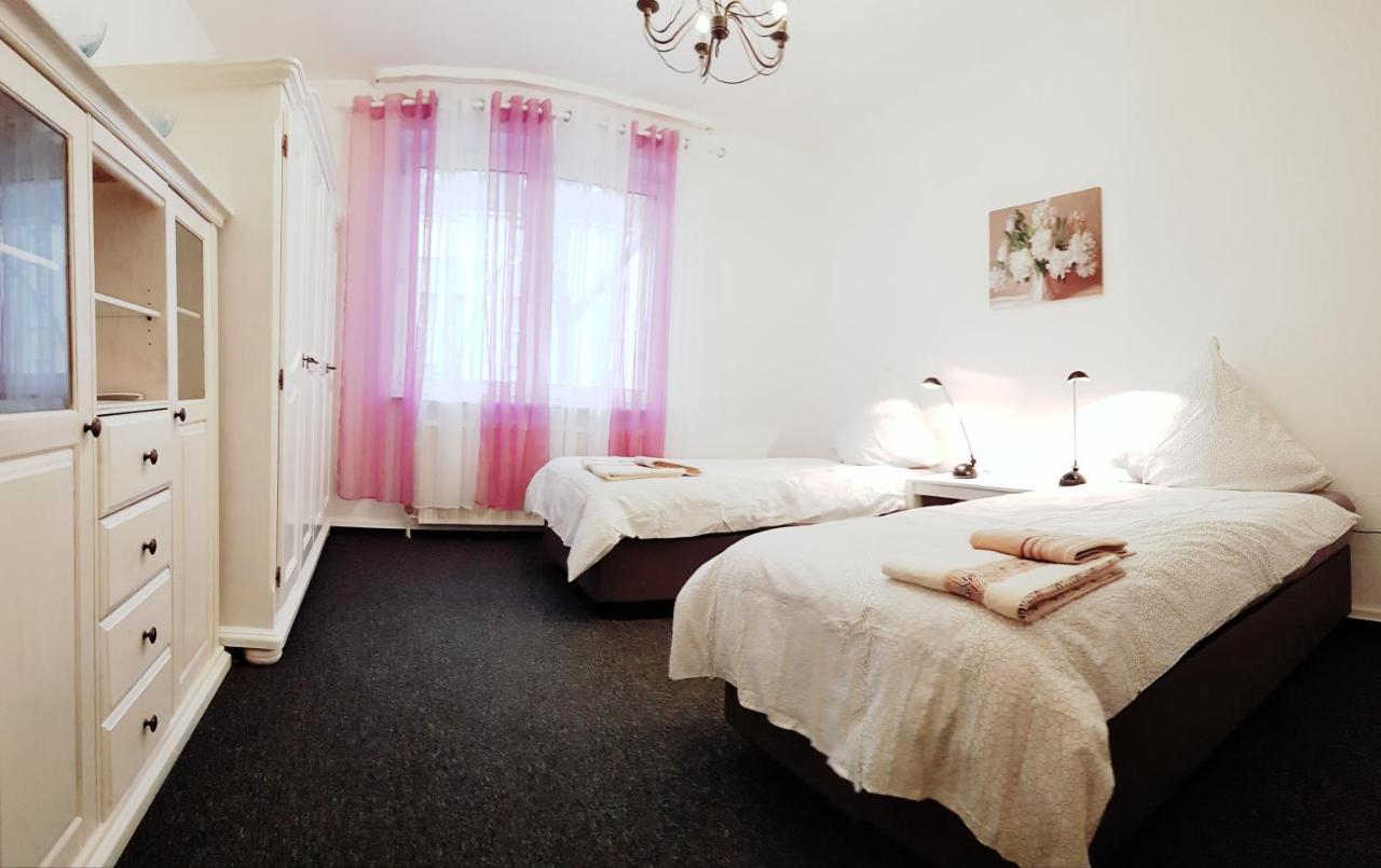 Elena Flat Rosa Oberhausen Zentrum Centro Westfield Экстерьер фото
